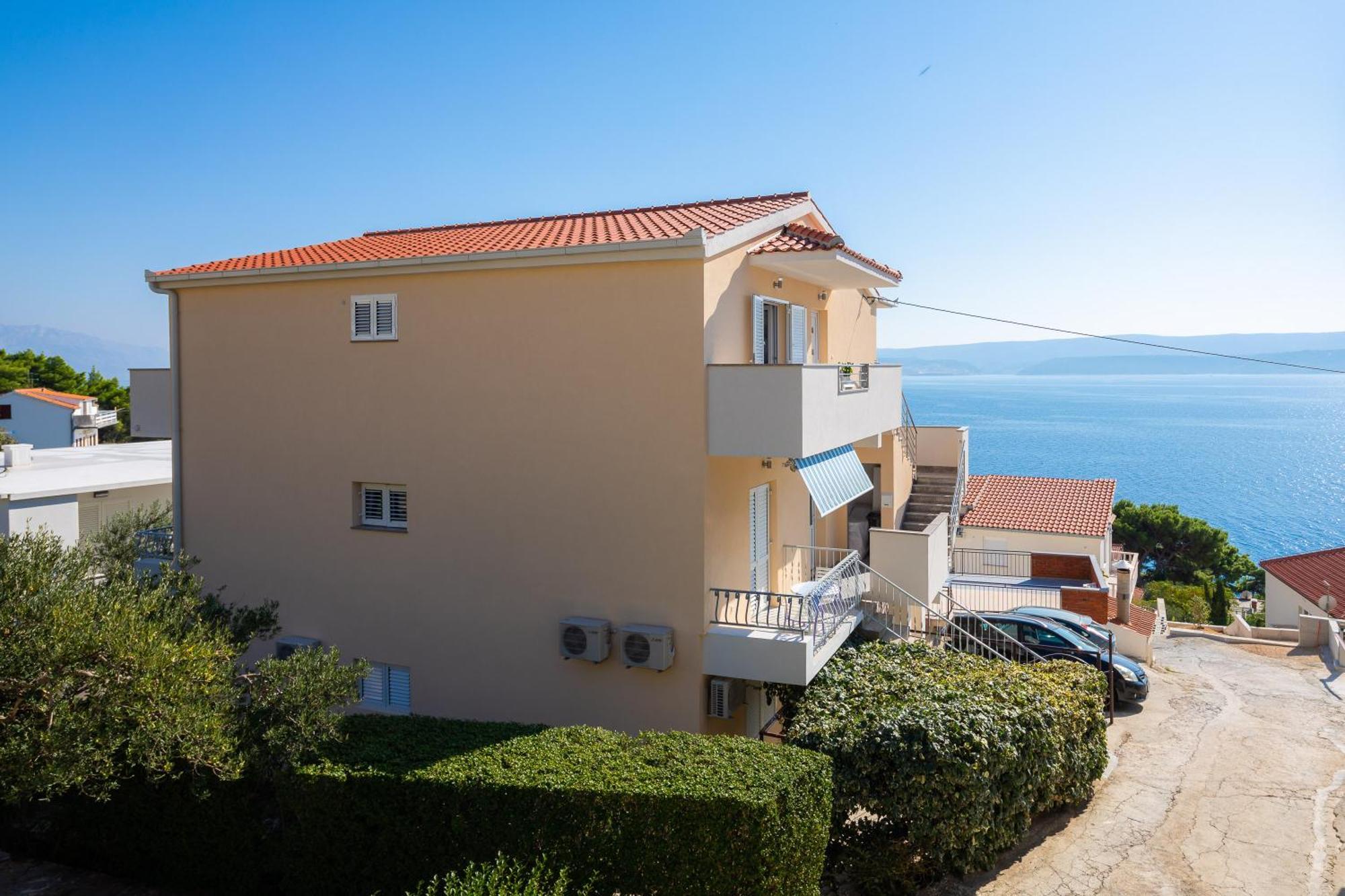 Fba Family Beach Apartments Omiš Buitenkant foto