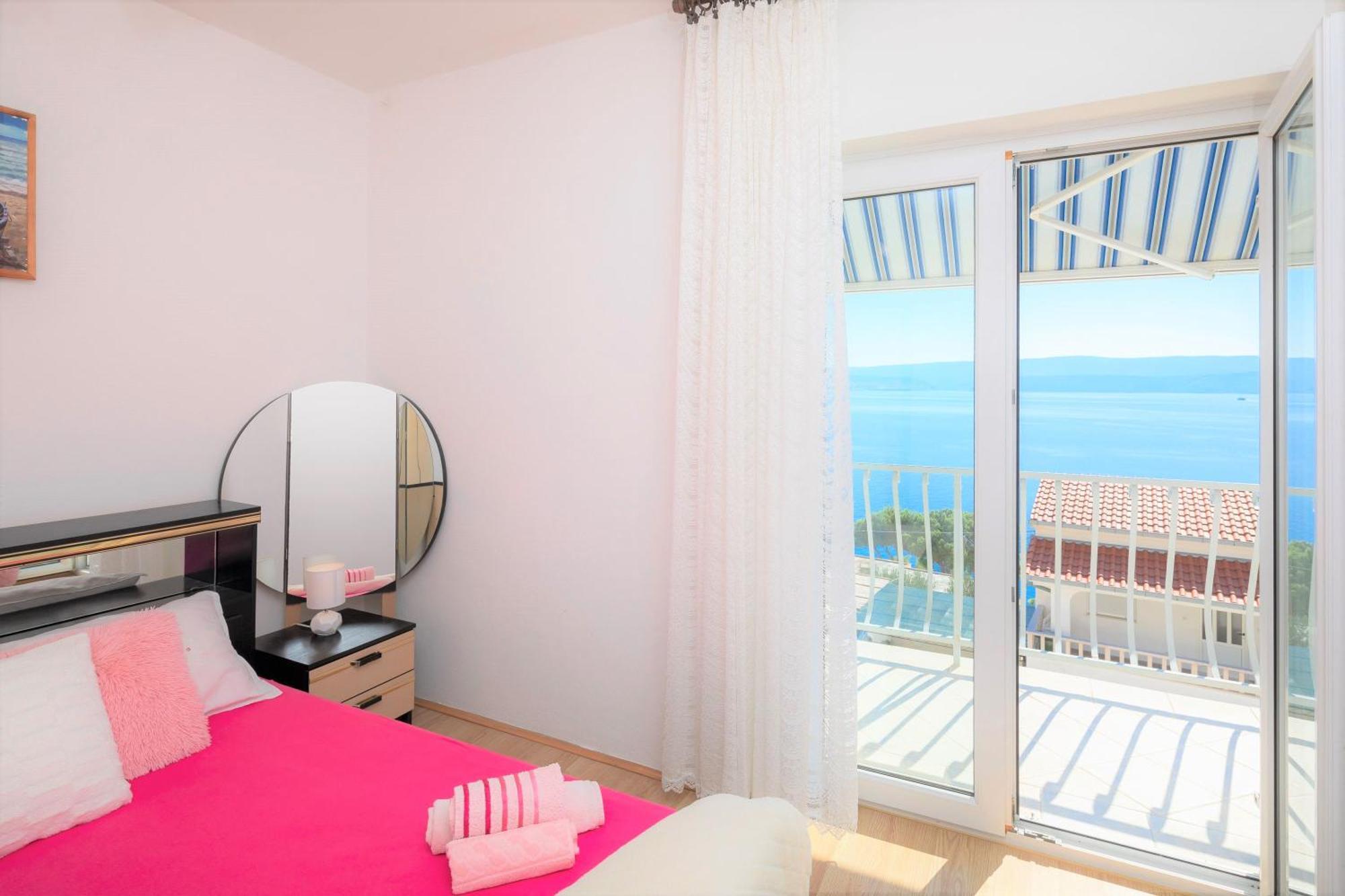 Fba Family Beach Apartments Omiš Buitenkant foto