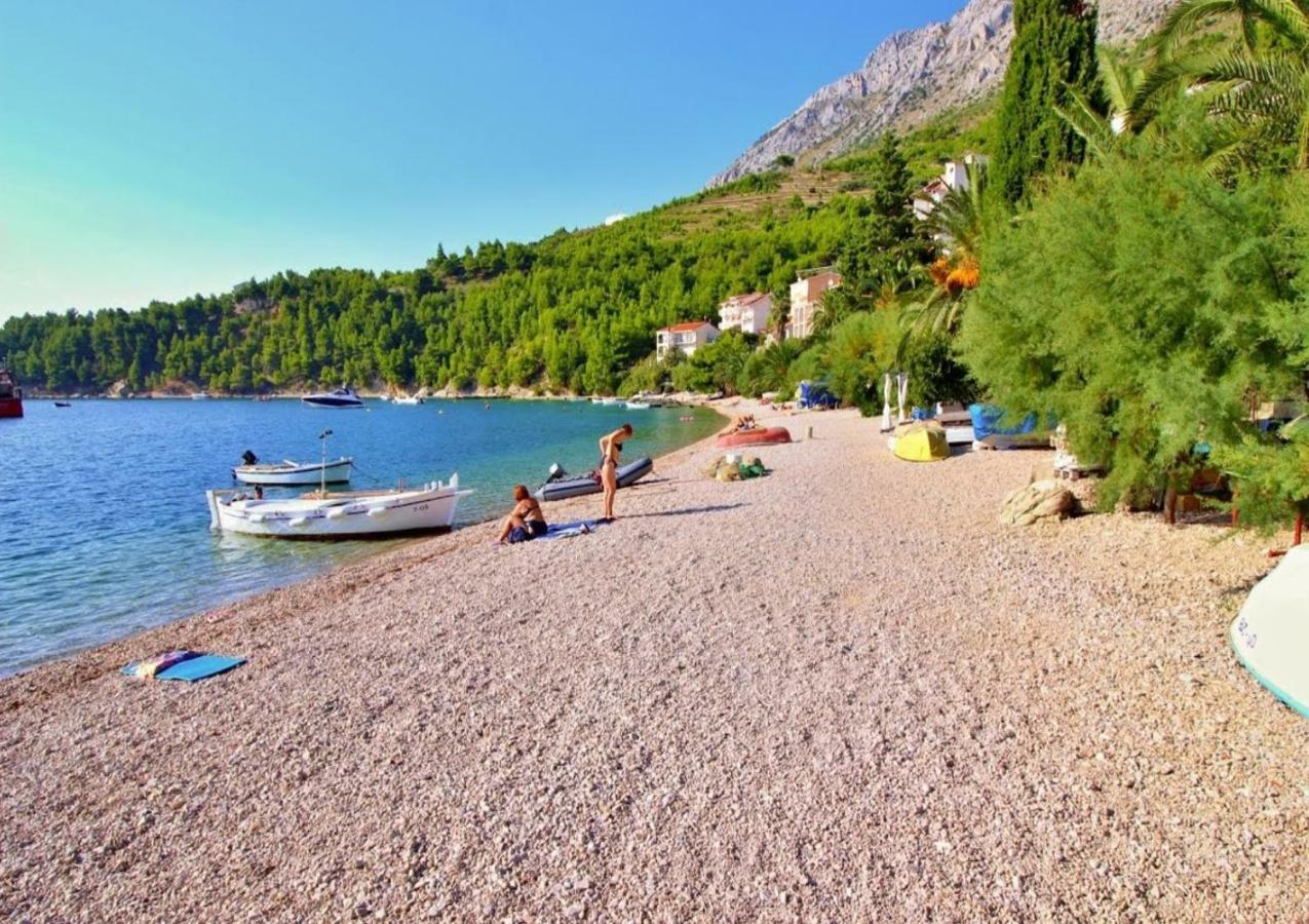 Fba Family Beach Apartments Omiš Buitenkant foto